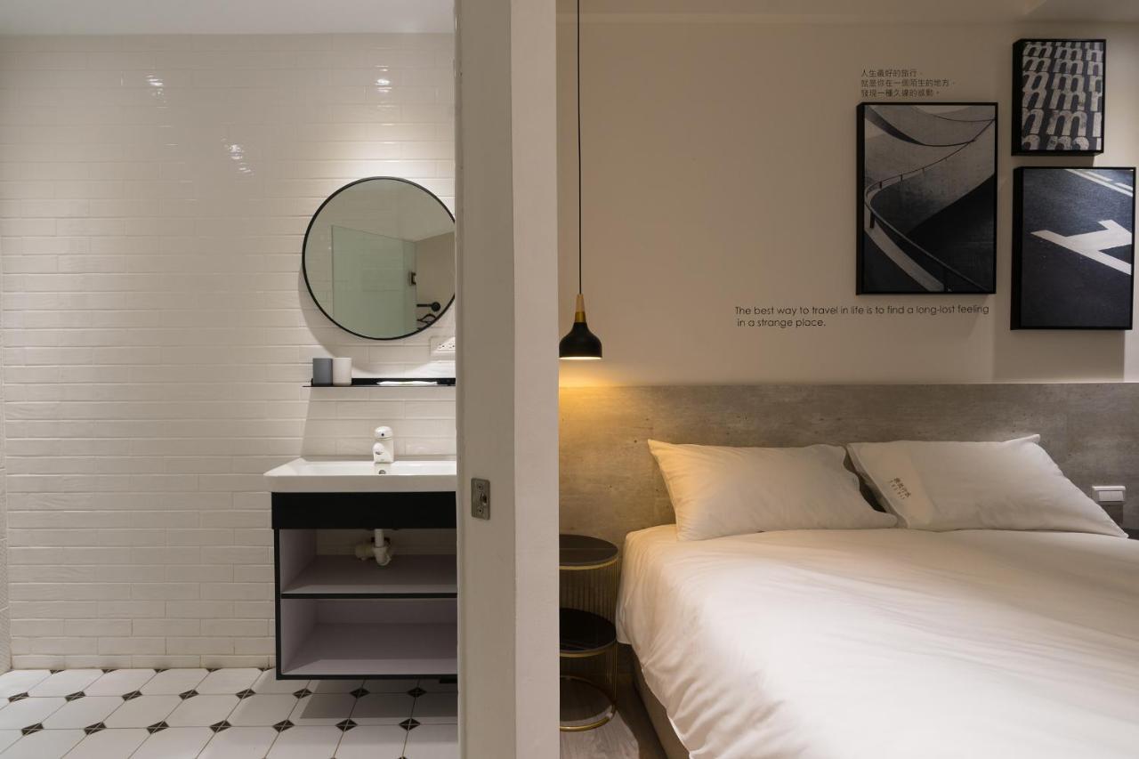 The Way Inn Taichung Exterior foto
