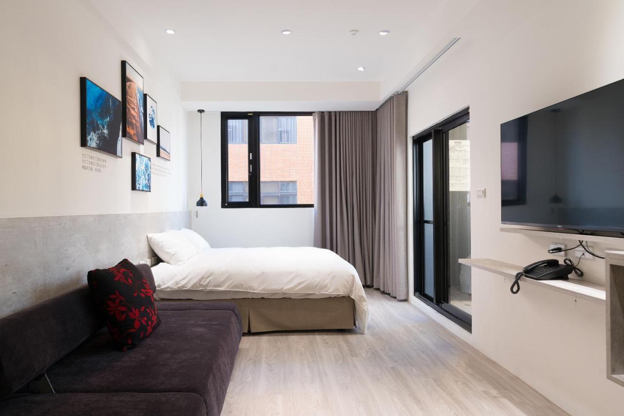 The Way Inn Taichung Exterior foto