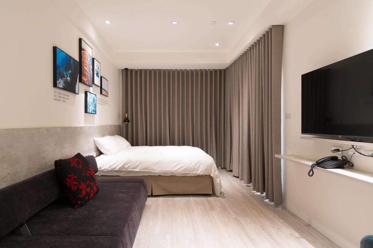 The Way Inn Taichung Exterior foto