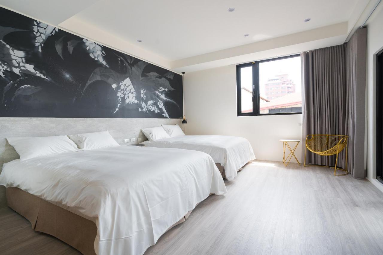 The Way Inn Taichung Exterior foto