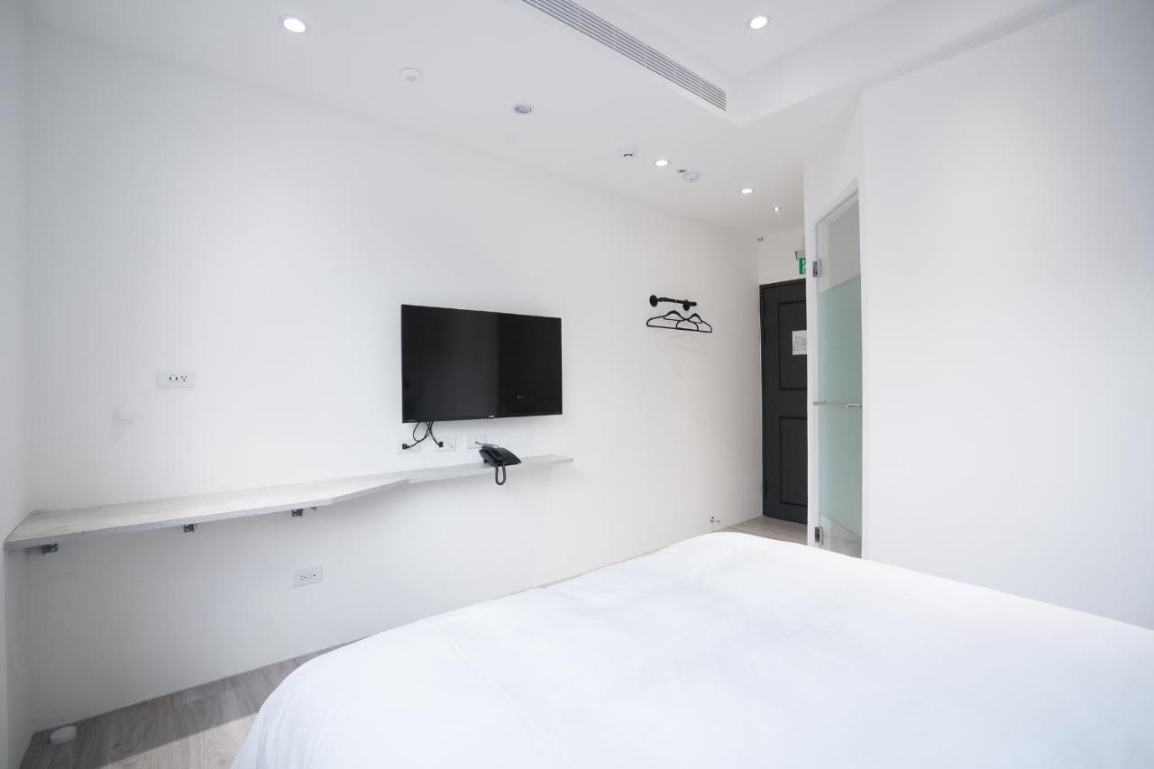 The Way Inn Taichung Exterior foto